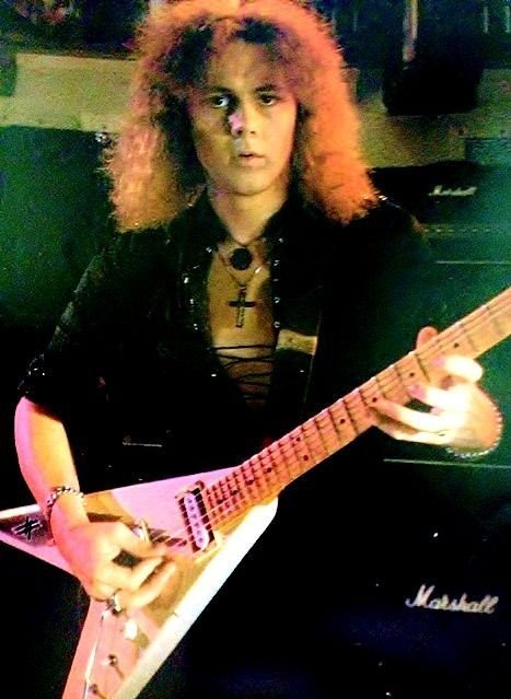 Yngwie Malmsteen with an Aria Pro II XX fitted with single-coil pickups